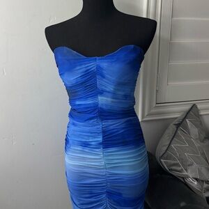 Elegant Blue Strapless Dress